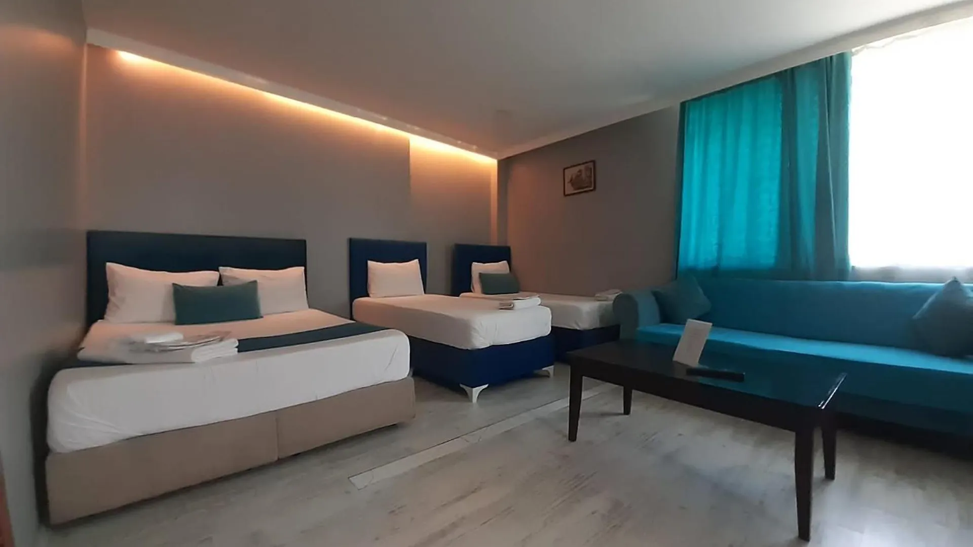 Apart Otel 216 Turkuaz Suit İstanbul