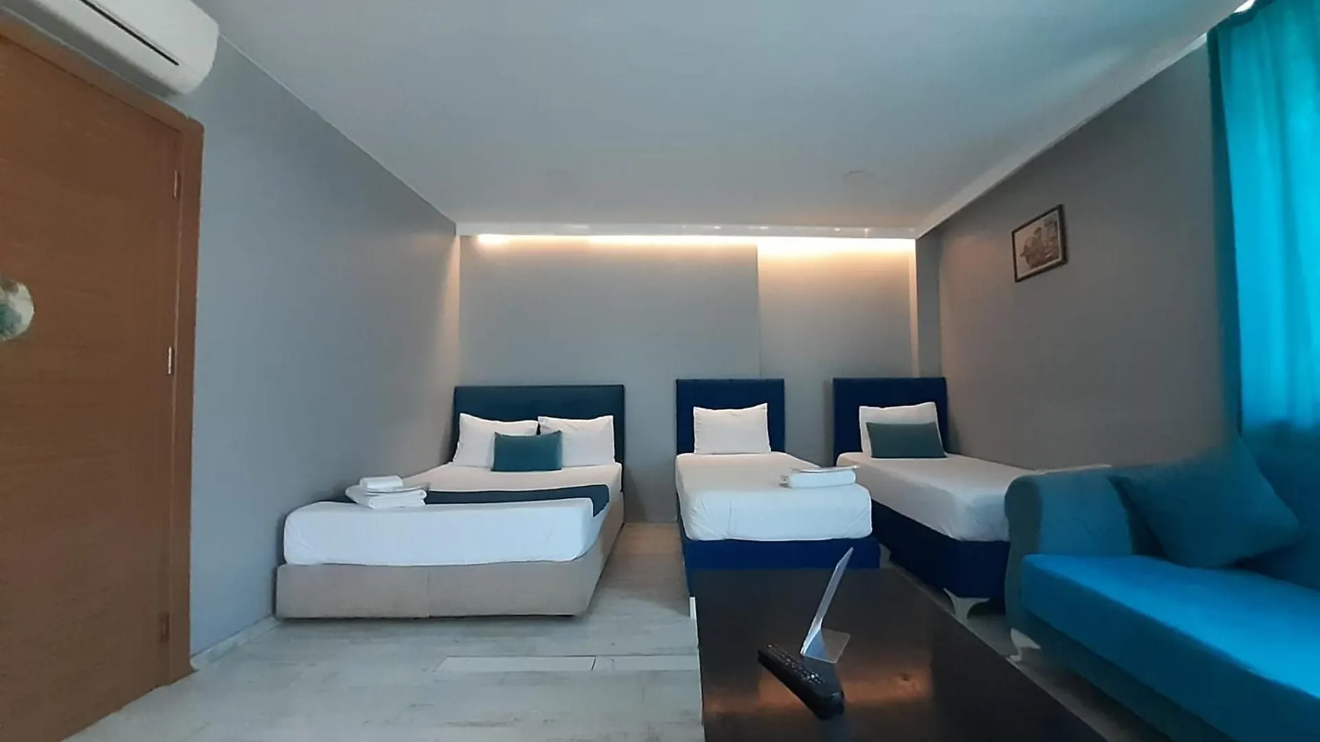 216 Turkuaz Suit İstanbul Türkiye